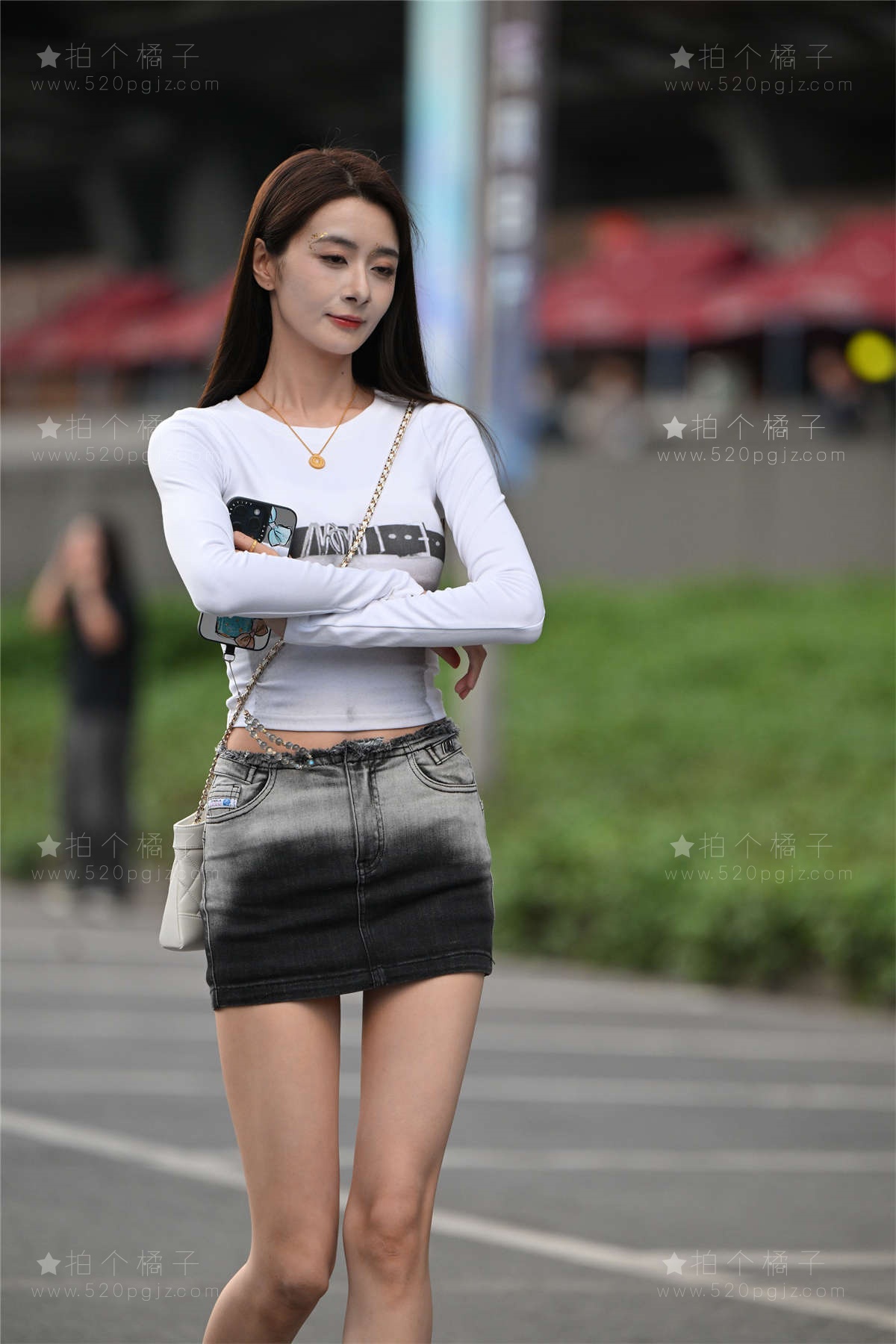 143825ohpvmye8gnmnsntv.jpg