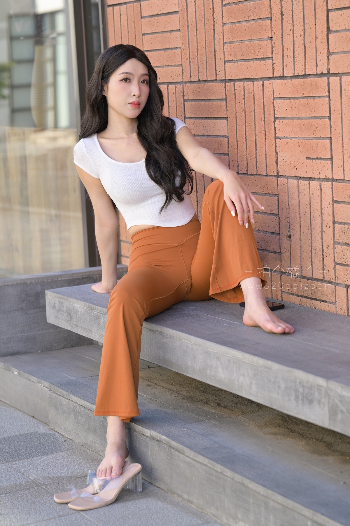 f1dd8ce767514d118854a69ded5ee464.jpg