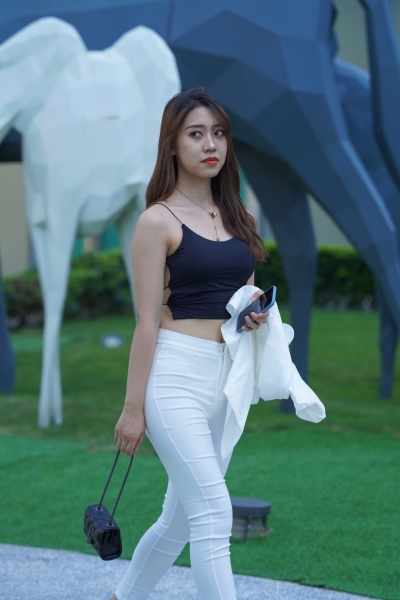 M235 美背紧身裤-一筒