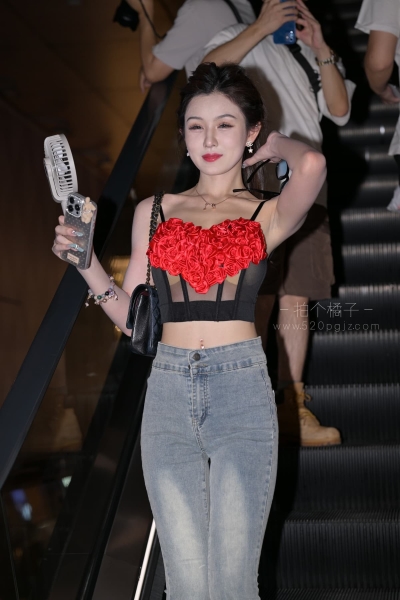 J1105 时尚是个轮回-小雯