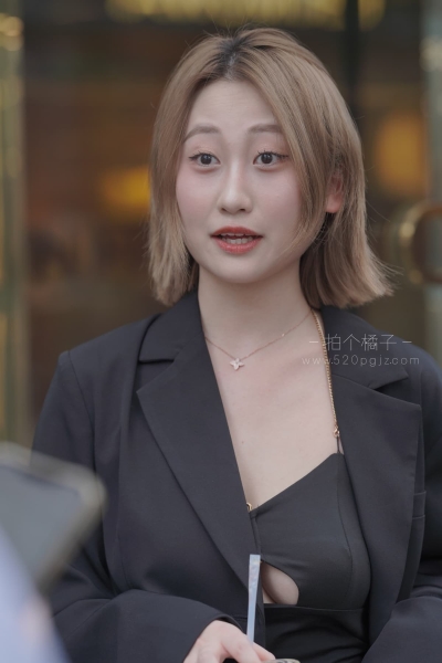 J895 休闲的西装外套穿搭